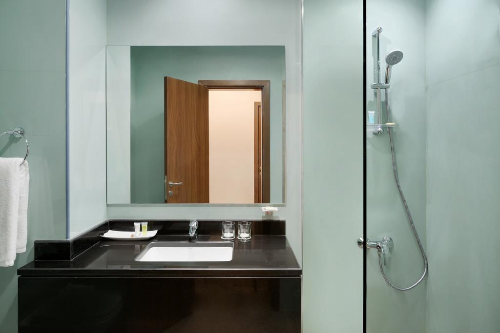 Ramada Encore Al Khobar Olaya Esterno foto