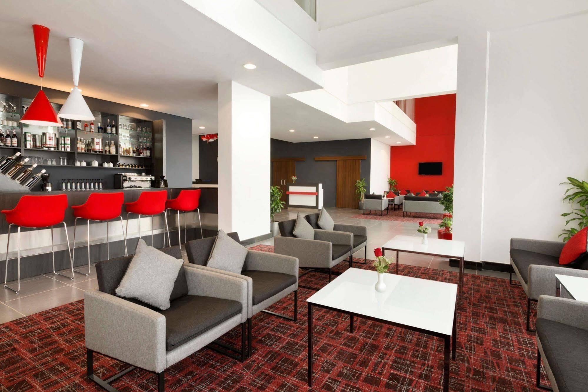 Ramada Encore Al Khobar Olaya Esterno foto